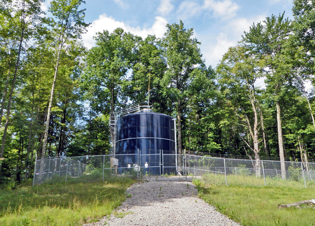 90,000 Gallon Tank Near Helvetia